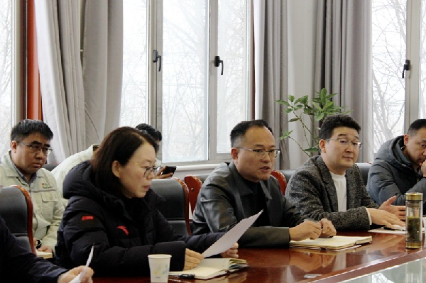 咸陽(yáng)市委常委、副市長(zhǎng)李慧超一行到華浩軒公司調(diào)研